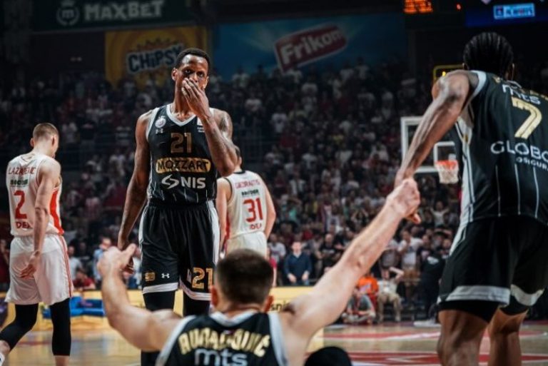 NANELI SE OGLASIO: Nije tačno ni jedno ni drugo! (FOTO)