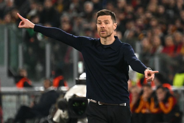 ALONSO: Moji momci zaslužuju sva tri trofeja!