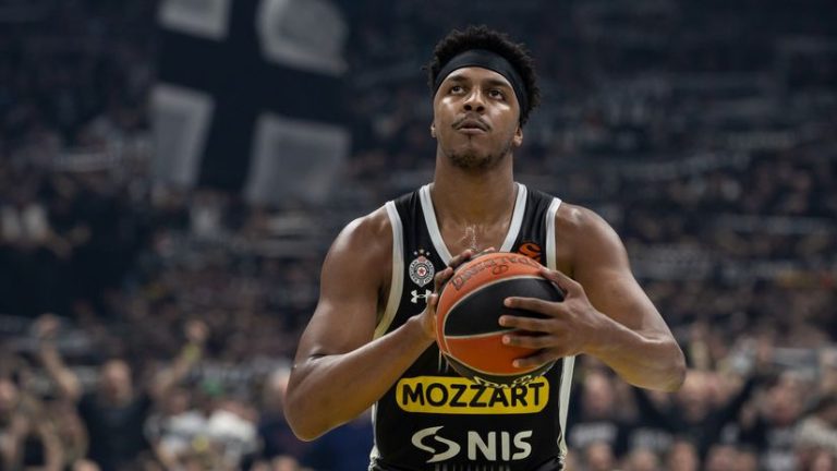 ZVANIČNO: Zek Ledej se vratio u bivši klub!