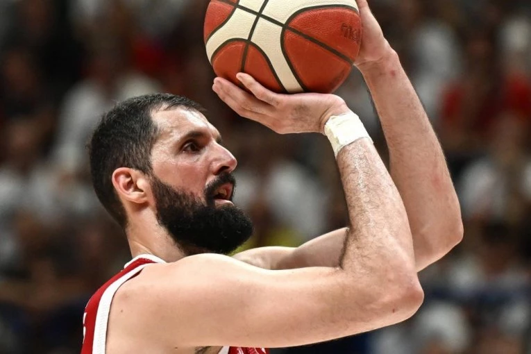 MIROTIĆ nakon titule: „Došli smo do trofeja koji posvećujemo navijačima“!