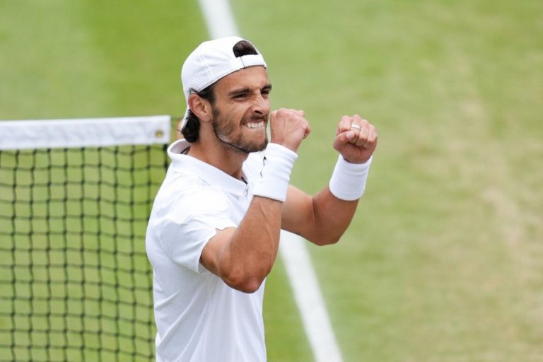 VIMBLDON: Lorenco Muzeti odneo pobedu nad Đovanijem!