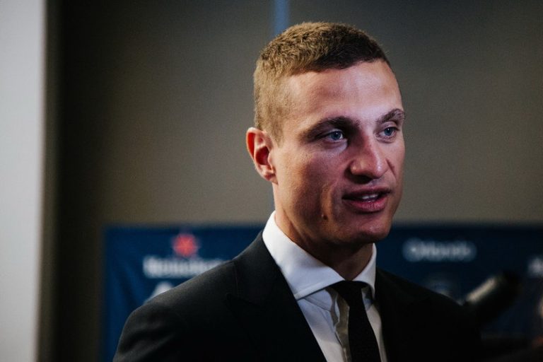 Nemanja Vidić podnosi ostavku: „Nisam razumeo poruku 97 odsto delegata da je i to tema za ćutanje i izbegavanje…“!
