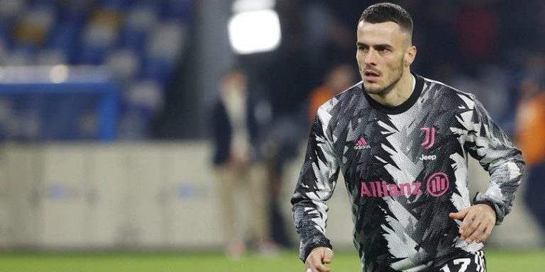 Filip Kostić zvanično u Fenerbahčeu!