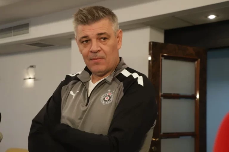 BUM!SAVO MILOŠEVIĆ PODNEO OSTAVKU!