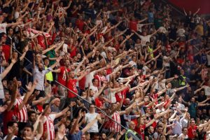 Evo gde mozete pogledati kako Zvezda zaustavlja Bobija Marjanovića !