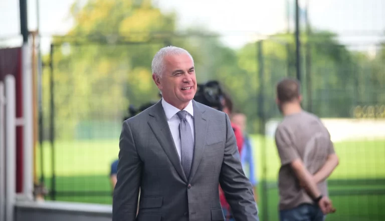 Zvezdan Terzić: “Mi jesmo prodali igrače za 42 miliona, ali smo kupili nove za 19 miliona”!