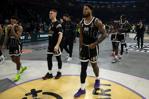 EVROLIGA: Crno-beli znatno oslabljeni pred Efes!