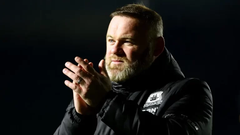 Vejn Runi po četvrti put dobio otkaz!