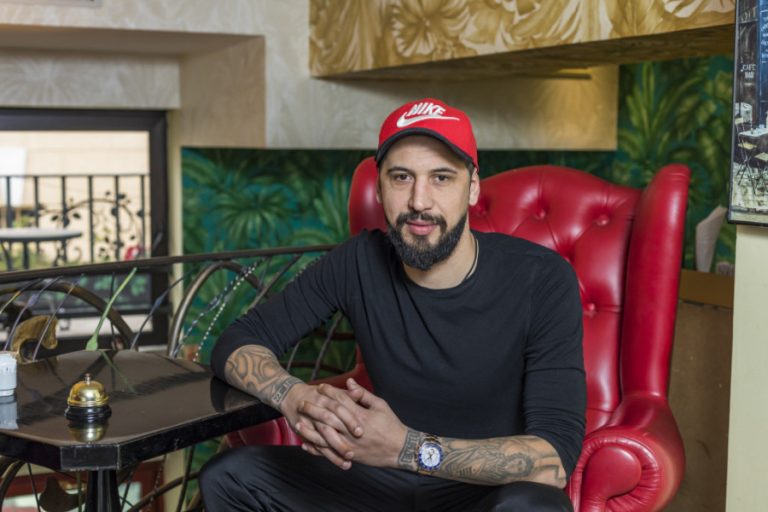 Bivši golman Crvene zvezde Boban Bajković: “Ostavio sam trag u Zvezdi, voljen sam od navijača i prija kad vidim da me od njih niko nije zaboravio”!