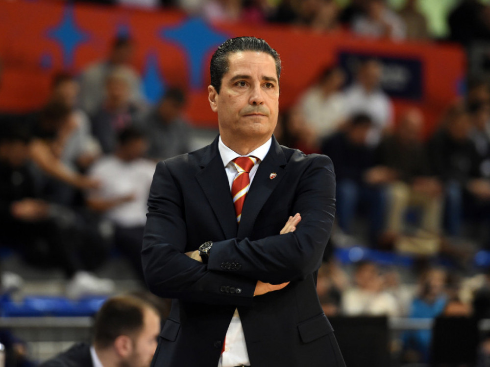 Zvezda večeras dočekuje Efes!
