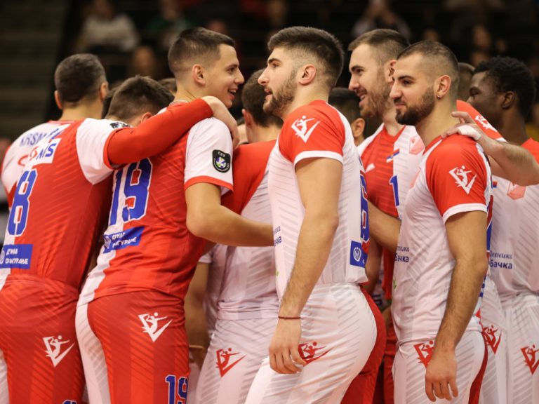 Prekinut prenos finala posle skandiranja „Pumpaj“! Prekinut prenos finala posle skandiranja „Pumpaj“!