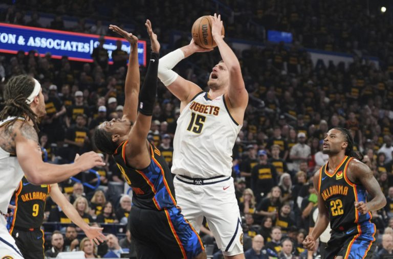 NBA-Istorijski je mala reč za ono što Nikola Jokić radi ove sezone! NBA-Istorijski je mala reč za ono što Nikola Jokić radi ove sezone!