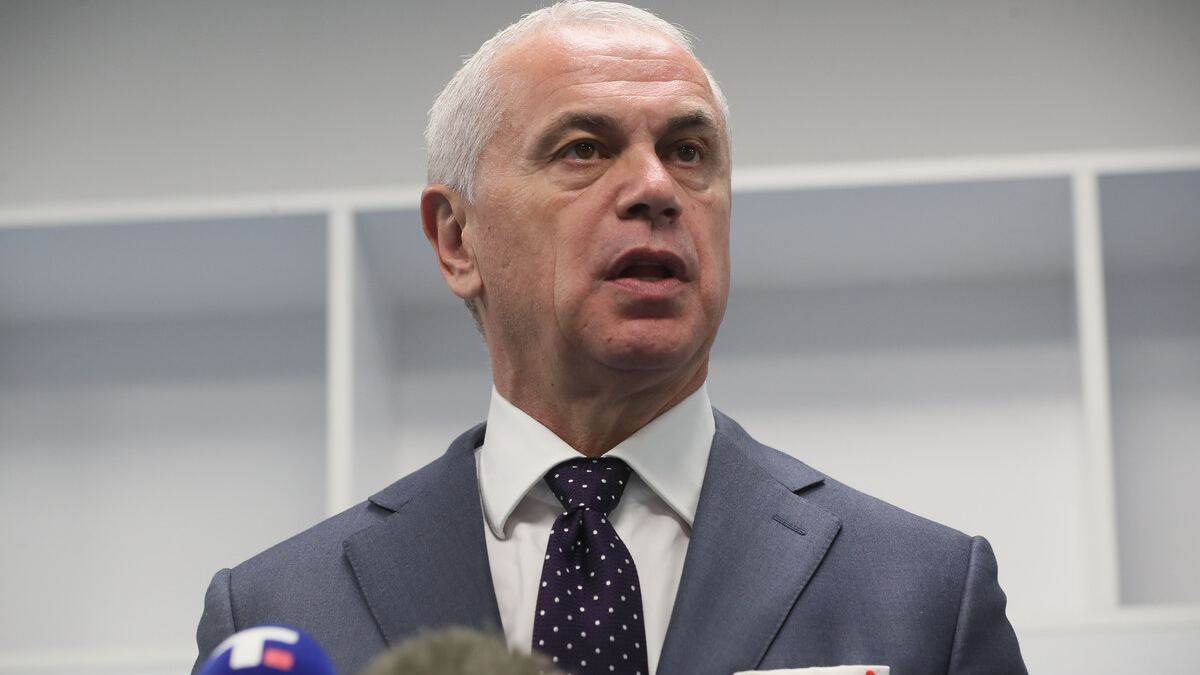 Terzić brani Dejana Stankovića!