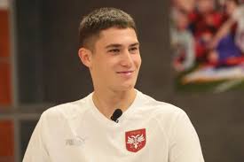 Andrija Maksimović pred potpisom!