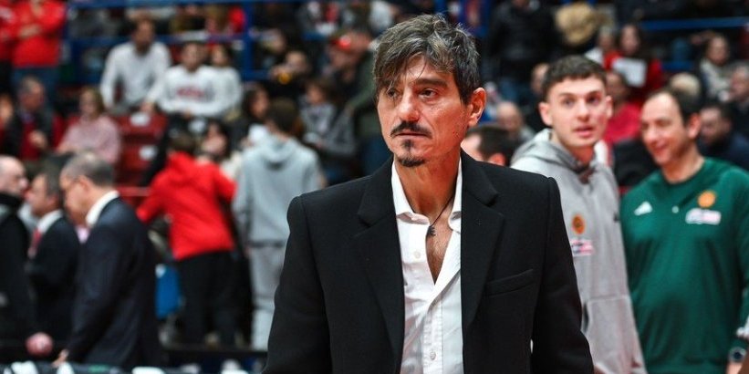 Olimpijakos navodno tužio Dimitrisa Janakopulosa!