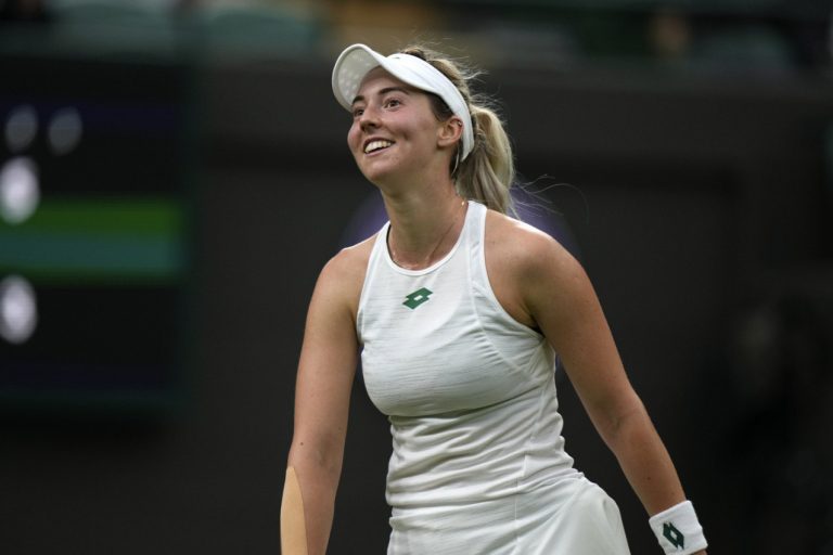 Nina Stojanović poražena je na startu WTA turnira u Pragu! Nina Stojanović poražena je na startu WTA turnira u Pragu!