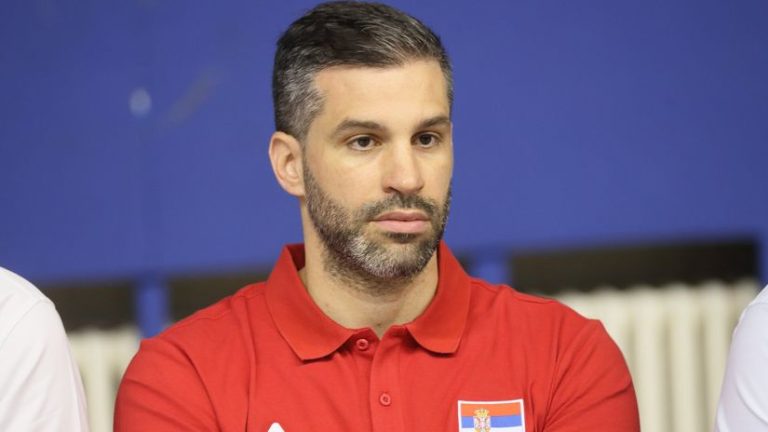 Da li je ovo novi selektor Srbije?! Da li je ovo novi selektor Srbije?!