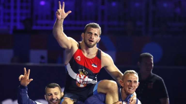 Komarov očekuje medalju na Olimpijskim igrama u Los Anđelesu!