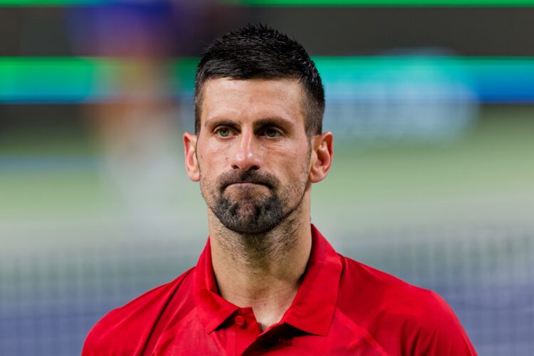 Novak slavio u dva seta!