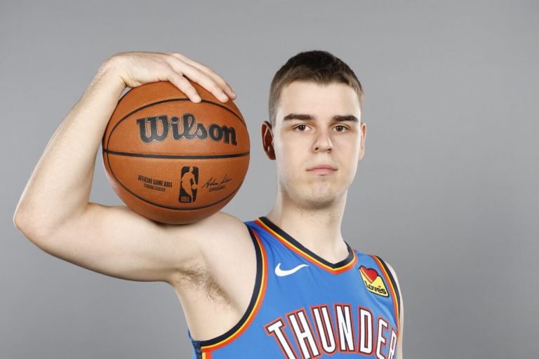 Nikola Topić oduševio Amere u prvom meču za šampione u sezoni! Nikola Topić oduševio Amere u prvom meču za šampione u sezoni!