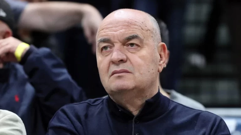 Vujošević:„Jako mi je teško zbog svega šta se dešava sa Partizanom“! Vujošević:„Jako mi je teško zbog svega šta se dešava sa Partizanom"!