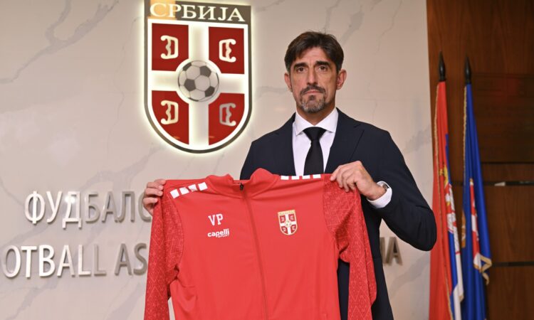 Veljko Paunović: "Znam da postoji grupa momaka koji znaju kako se pobeđuje"!