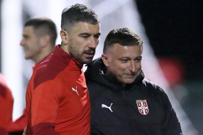 Vladimir Matijašević: „“Ljudi, dovodim sebe u pitanje. Obećao sam, dao sam reč“! Vladimir Matijašević: ""Ljudi, dovodim sebe u pitanje. Obećao sam, dao sam reč"!