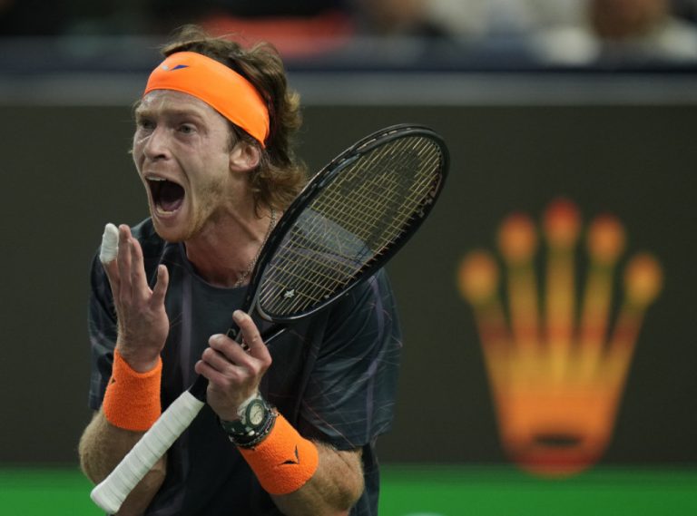 Andrej rubljov: “Posle Vimbldona nisam imao razlog da živim”! Andrej rubljov: "Posle Vimbldona nisam imao razlog da živim"!