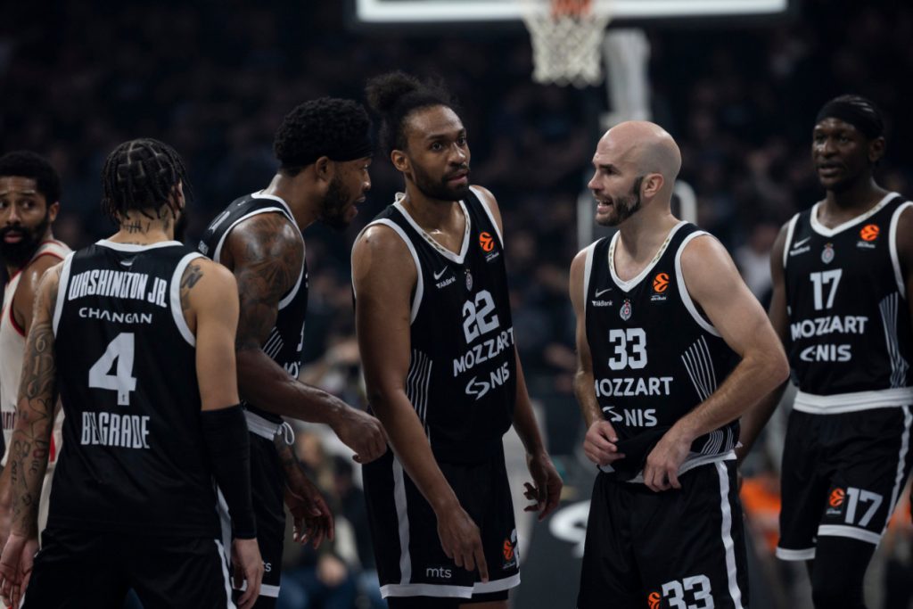 Oglasio se Partizan: "Parni valjak nije potpisao ugovor sa novim trenerom"!