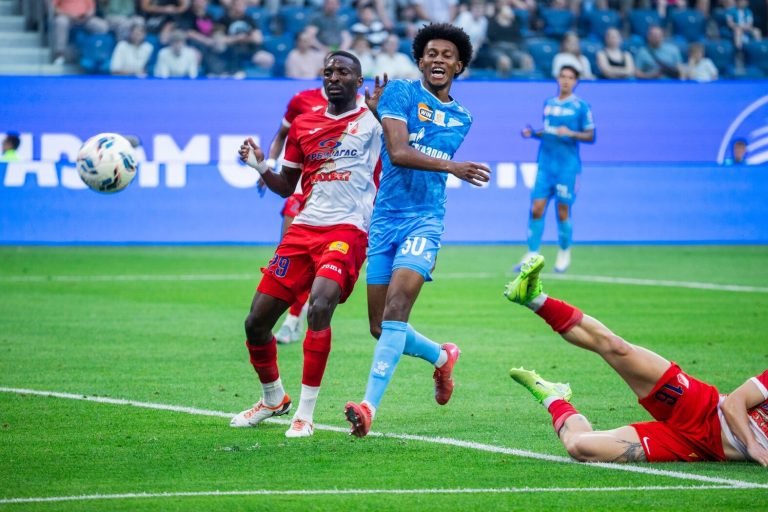 Vojvodina prodala štopera u Englesku za 1.900.000 evra! Vojvodina prodala štopera u Englesku za 1.900.000 evra!