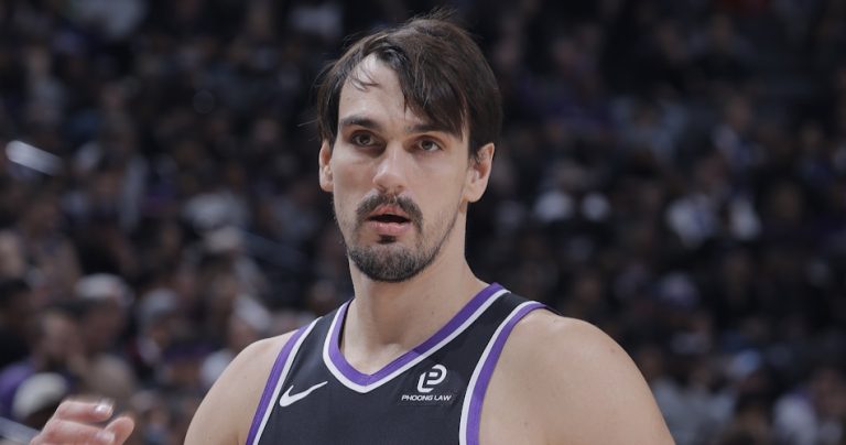 Da li Dario Šarić stiže u Partizan!?
