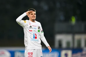 Strašno pojačanje za Crvenu zvezdu: Bivši kapiten Vojvodine u crveno-belom (FOTO) Dejan Zukić
