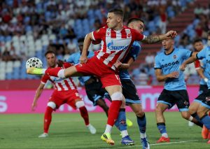 Talentovani fudbaler je nova uzdanica Crvene zvezde! Saznajte sve detalje transfera vrednog 700.000 evra i analizu igre modernog štopera iz Lučana FK Crvena zvezda