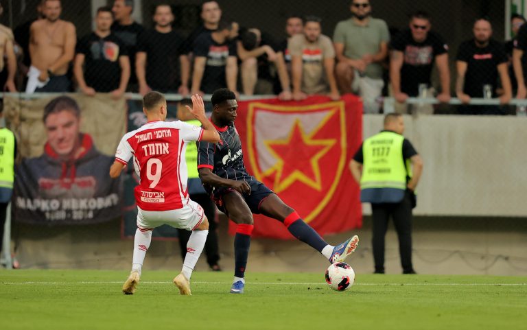 Detaljna analiza poraza Crvene zvezde protiv Hapoela! Otkrijte uzroke poraza, analizu odluka Dejana Stankovića i najavu revanša FK Crvena zvezda